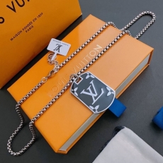 Louis Vuitton Necklaces